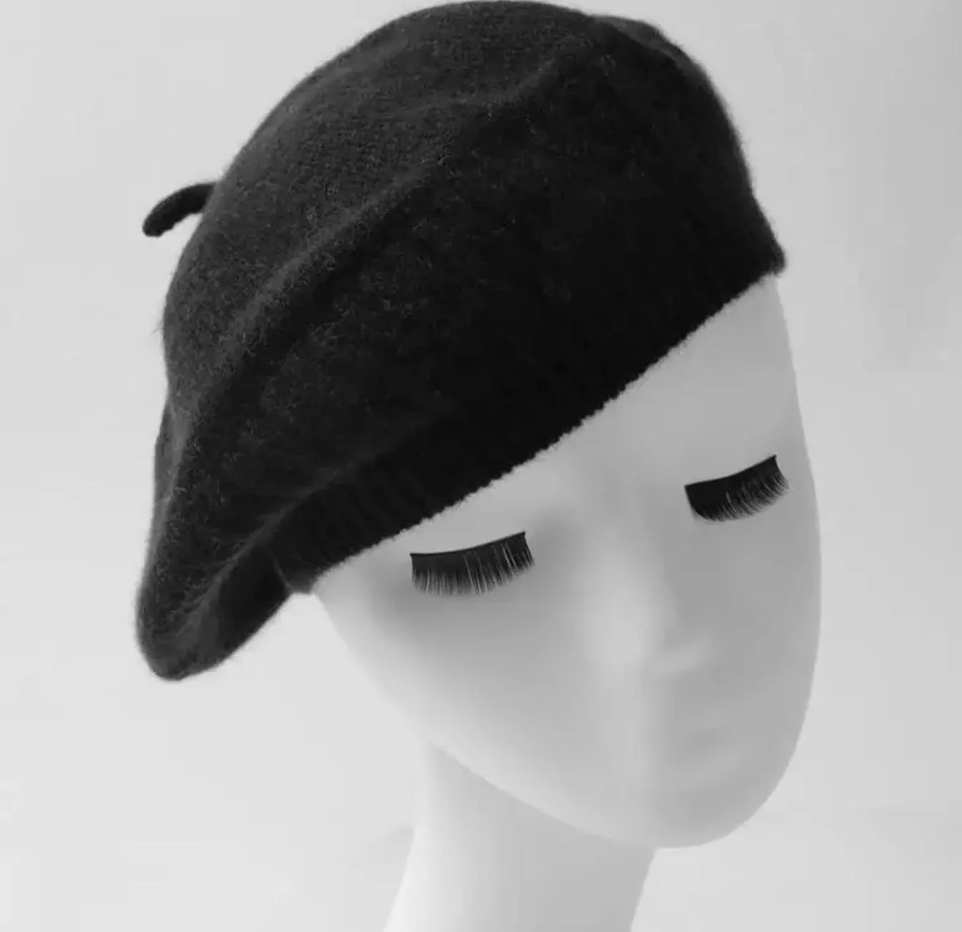 Cashmere beret