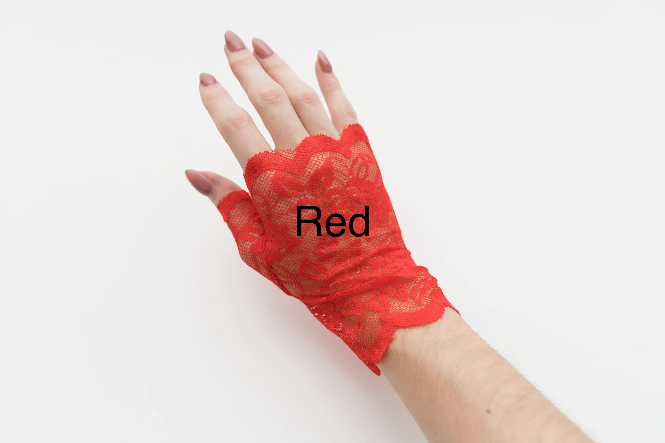 FINGERLESS LACE GLOVES