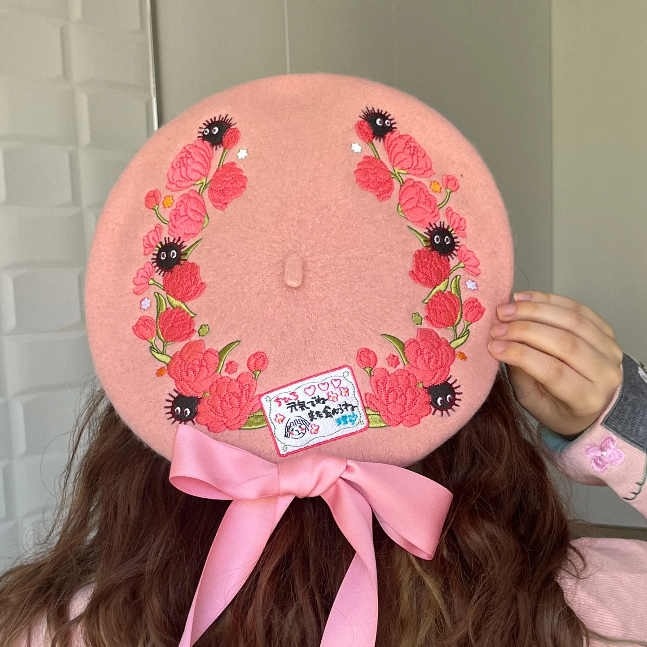 Pink flowers Beret