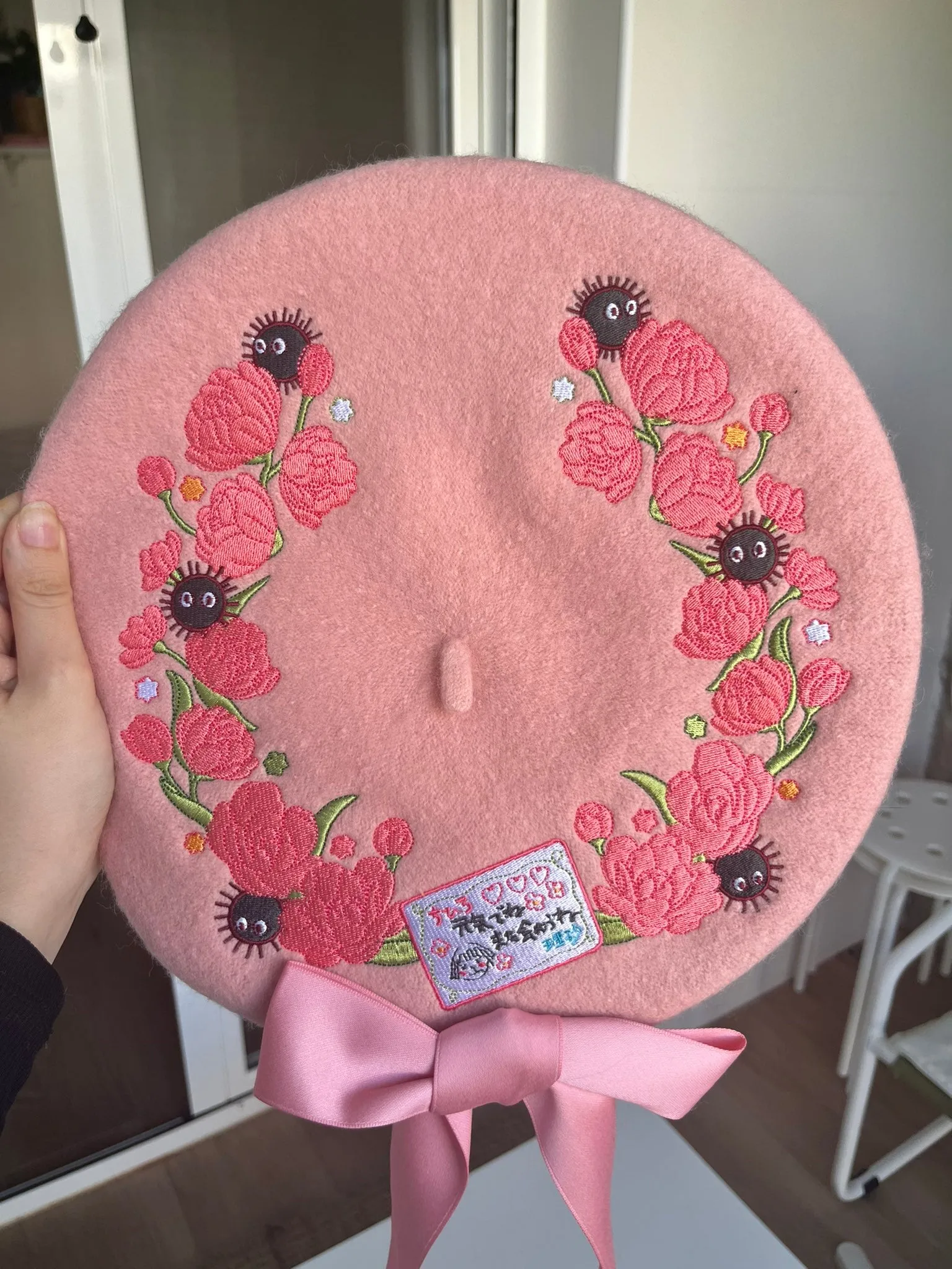 Pink flowers Beret