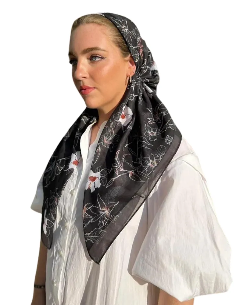 Scarf Bar Classic Black Jade Pre-Tied Bandanna with Full Grip