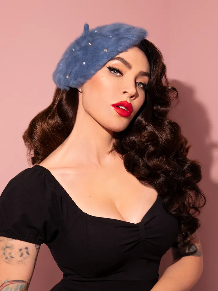 Vintage-Style Beret with Rhinestones in Sunset Blue