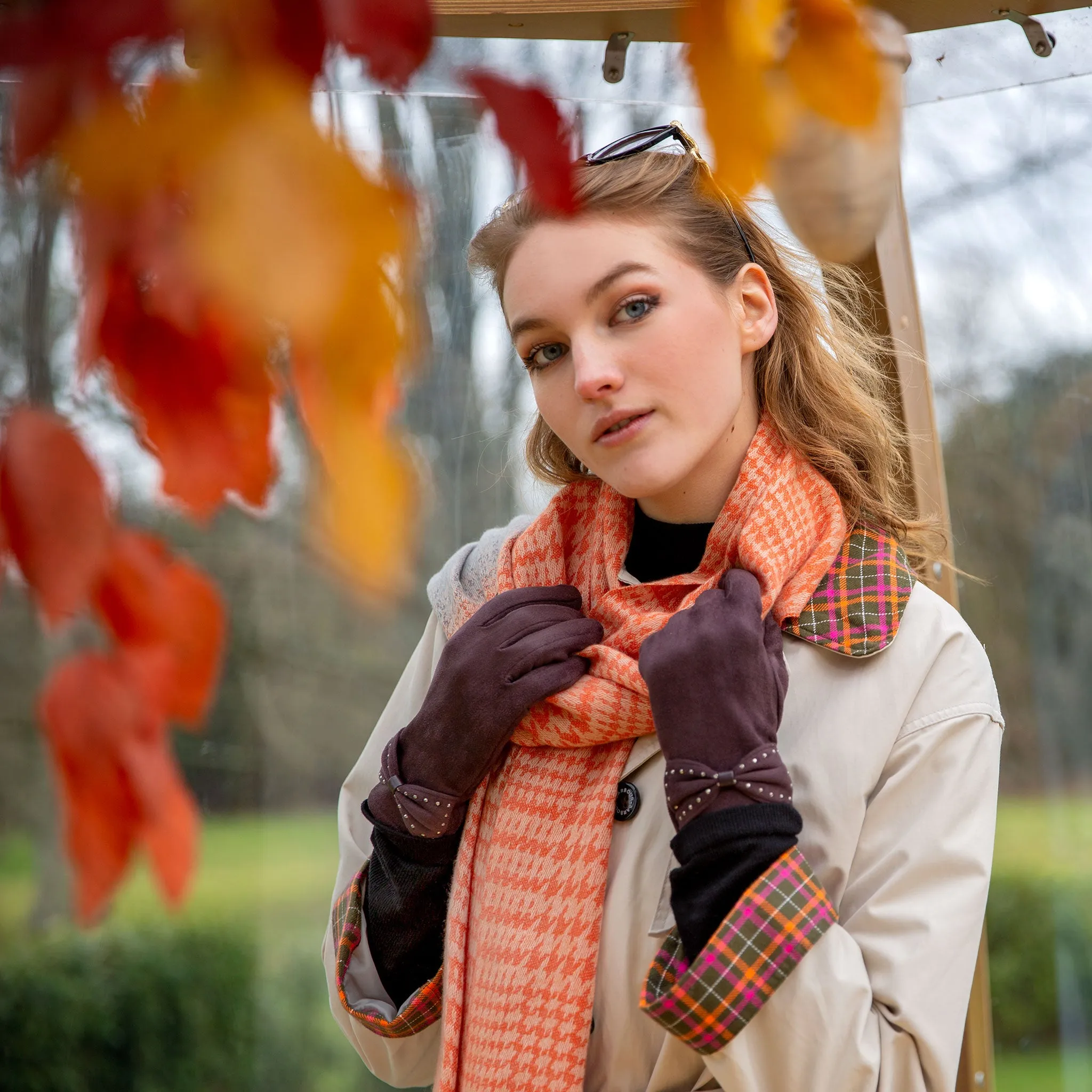 Women’s Touchscreen Velour-Lined Faux Suede Gloves with Studded Bow